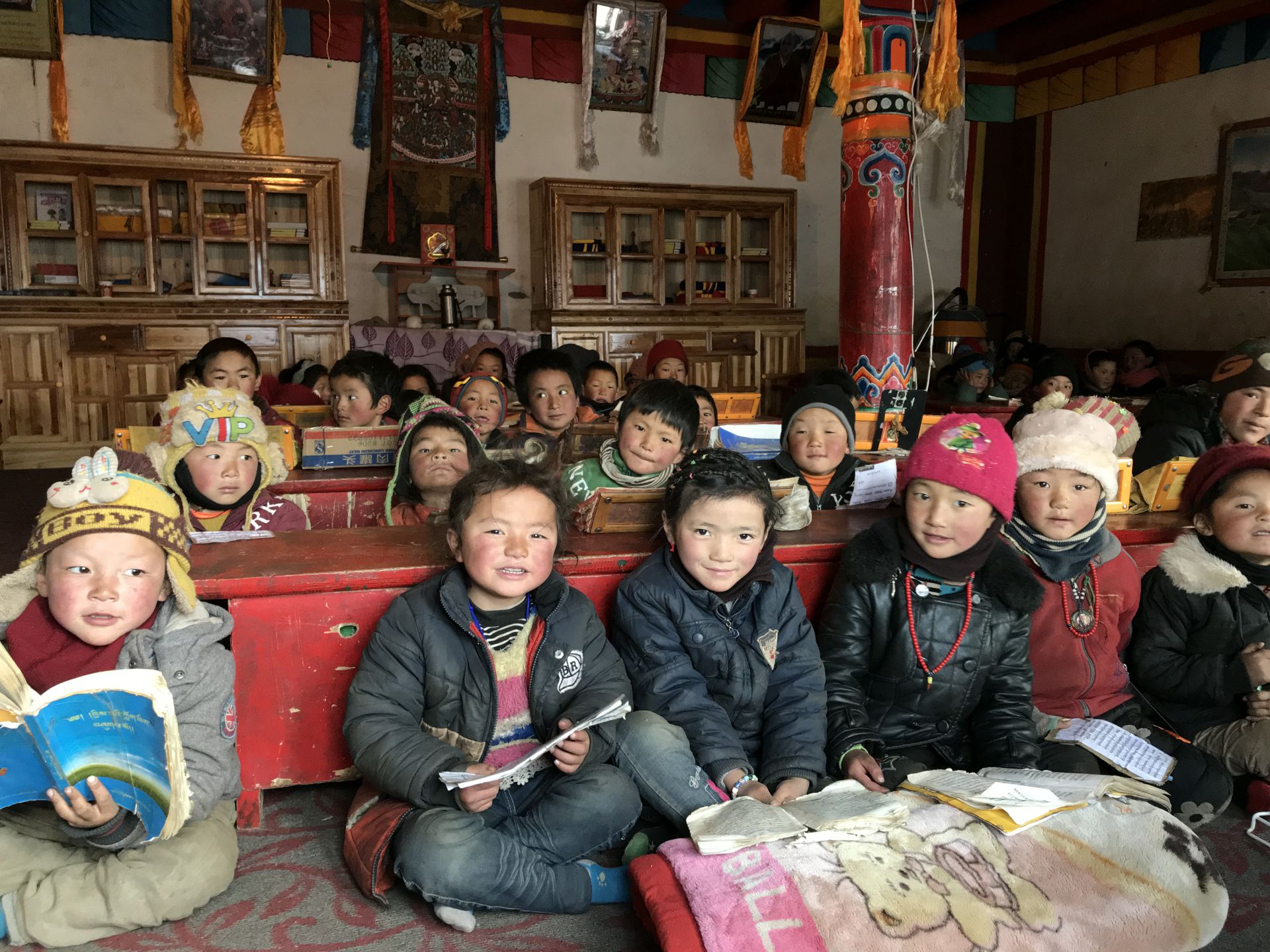 昆明佳铭文体活动策划有限公司公益回顾丨家国同欢月同圆 温暖满载甘孜州(图11) 昆明佳铭文体活动策划有限公司公益回顾丨家国同欢月同圆 温暖满载甘孜州(图11)